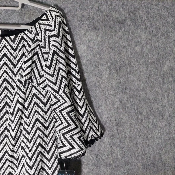 Gabby Skye Dress 8 Sheath Black Chevron Bell Sleeve Mod Retro Office Business - Picture 15 of 16